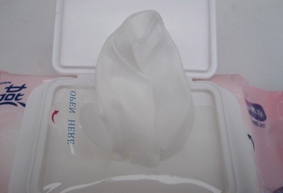 批發佳燕80片加蓋無香嬰兒濕巾 蘭溪市蘭馨日用品廠產品詳解